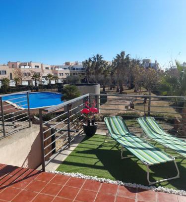 San Jorge Apartment | Piso de lujo - descansar y trabajar en Golf Panoramica para 4 pers - internet fibra GRATIS