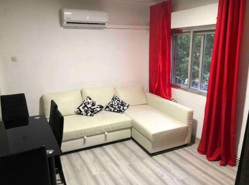 Villaverde Apartment | Piso para Trabajo en goodella