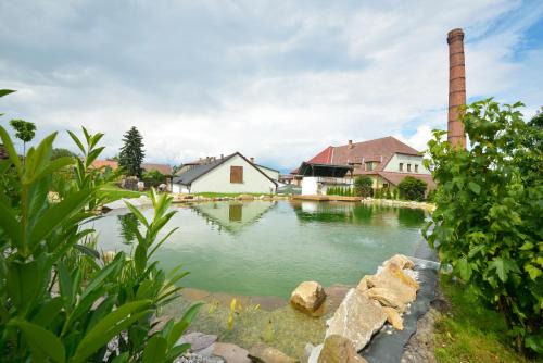 Drazic House | Pivovarský dvůr Lipan