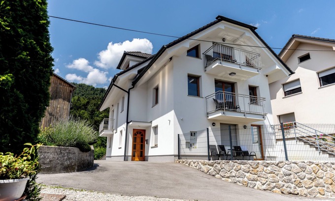 Senturska Gora Apartment | PJagodic Apartments and Wellness