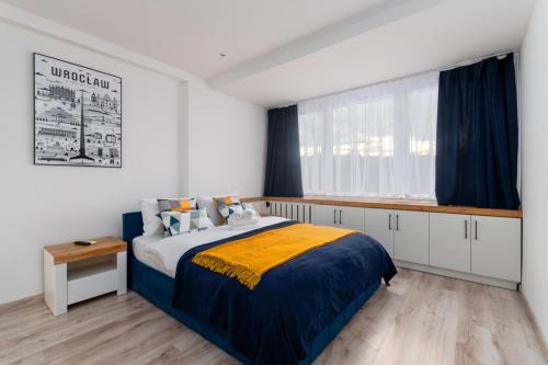 Srodmiescie Apartment | Plac Grunwaldzki Inviting Apartment