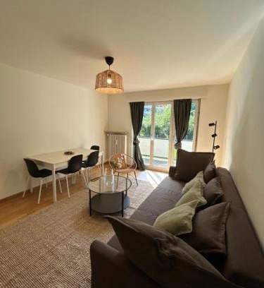 Albisrieden Apartment | Plain & Practical Zurich Apartment