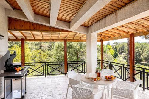 Platres Villa | Platres Forest Panorama Cottage