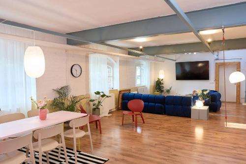 Plagwitz Apartment | Platz für alle - geschmackvolle Gruppenunterkunft