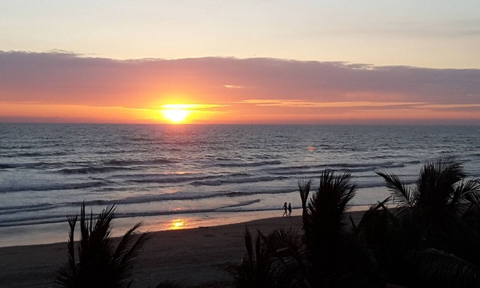Canoa Condo | Playa Dorada. Right on the sand