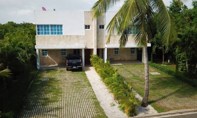 El Soco Villa | Playa Nueva Romana - Relaxing Villa