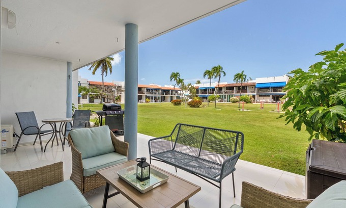 Zarzal Condo | Playas Del Yunque Condo: Pool & Beach Access