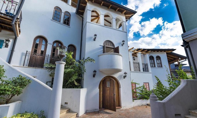 Las Catalinas Apartment | Plaza Carlota 8 at Las Catalinas- 2 Bedrooms