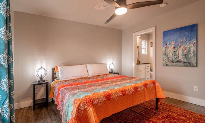 Central Oklahoma City Apartment | Plaza Pad II-Near Plaza District