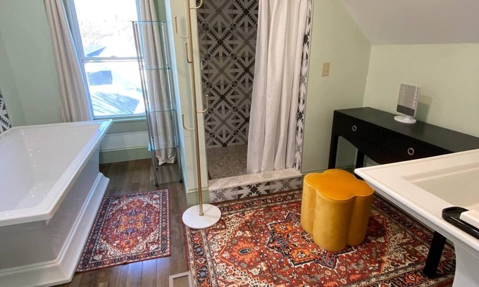 Springfield House | Pleasant 3-bedroom house with AC in Springfield