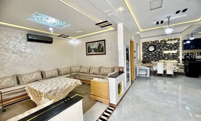 Oujda Villa | Pleasant Villa well equipped with Terrace & Garage & Fiber