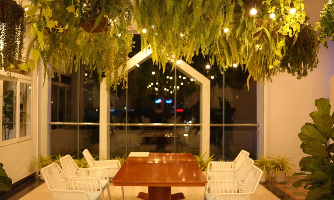 Pleiku House | Pleiku & Em Hotel by Gia Lai Tourist
