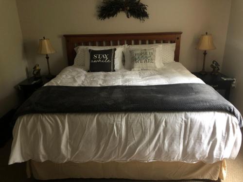 Eastern Vermont Apartment | Plush garden level apartment near Stowe