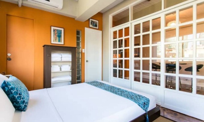 Makati Apartment | Poblacion Makati Light-Filled Zen Sanctuary Netflx