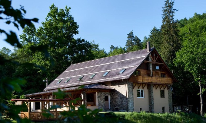 Brestek House | Pod Břesteckou skalou