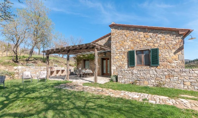 Radda in Chianti Apartment | Podere in Volpaia