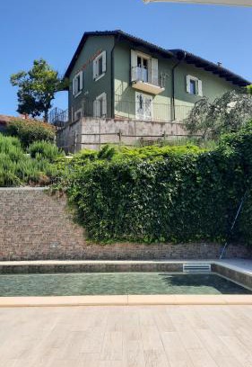 Diano d'Alba Bed & Breakfast | Poggio dei Farinetti