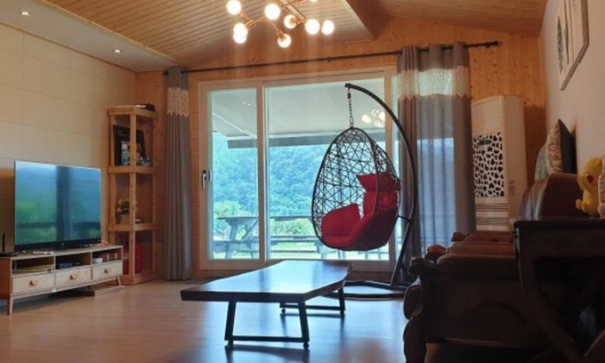 Pohang House | Pohang Haneulbyeoliyagi Pension