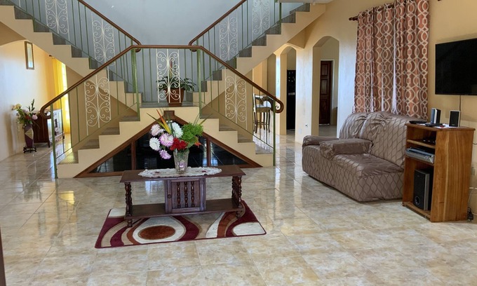 Greenwood House | Poinciana House