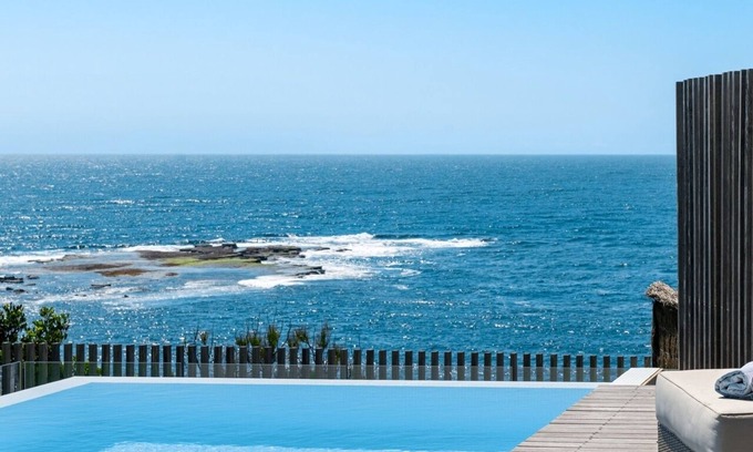 Newport House | Point Break - Newport Beach