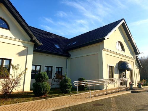 Slupsk Bed & Breakfast | Pokoje Felix