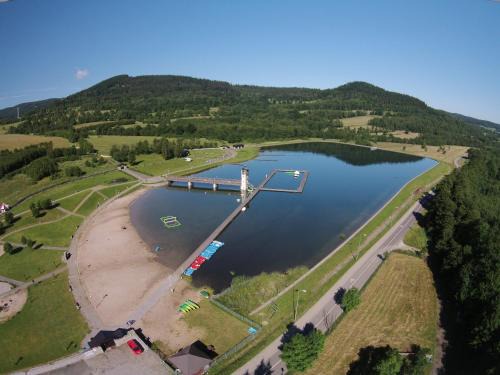 Stara Morawa Resort | Pokoje Gościnne Nad Zalewem w Starej Morawie