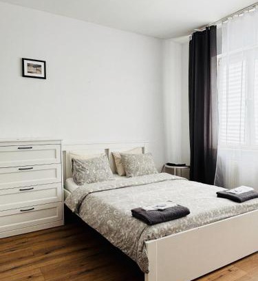 Lublin House | Pokoje Gościnne Strumykowa