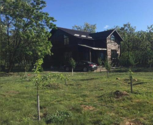 Polovragi House | POLOVRAGA - casă la țară cu ciubăr