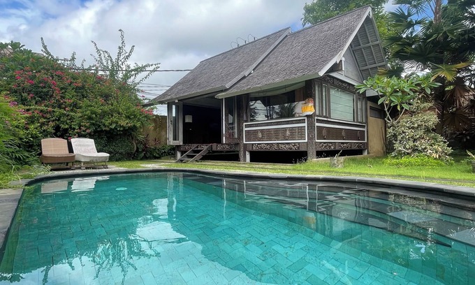 Kutuh Kaja Cabin | Pondok Mirah Villa- nRice Field Cottage With Pool – Tranquil Getaway