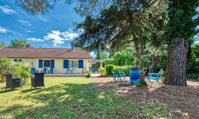 Jau-Dignac-et-Loirac House | Pontac-Gadet 1 by Interhome
