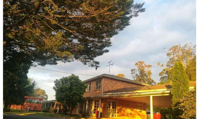 Braemar Hotel | Poplars Inn Mittagong