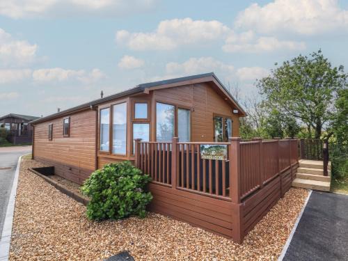 Mullacott House | Poppy Lodge