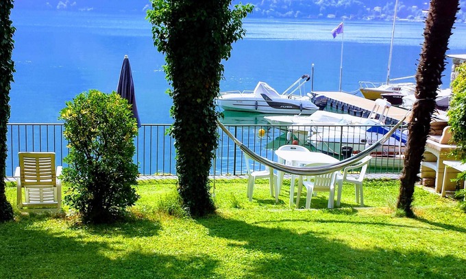 Cima Apartment | Porlezza: appartamento in villa - 4/5 personsHouse with garden