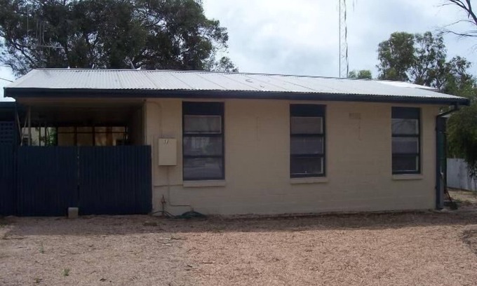Port Hughes House | Port Hughes - Fishermans Friend