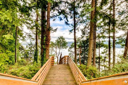Adelma Beach House | Port Townsend Perfection