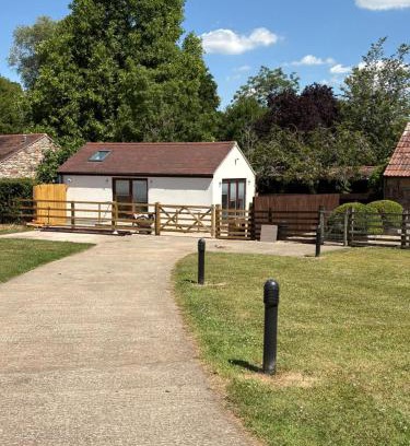 Stanton Drew House | Portbridge Nest