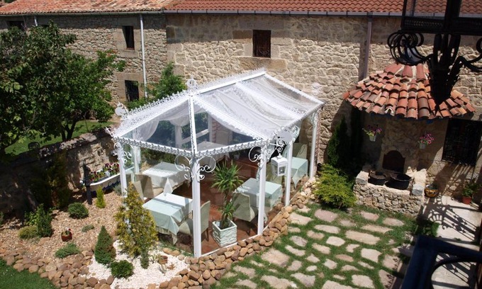 Ocenilla Hotel | Posada del Indiano