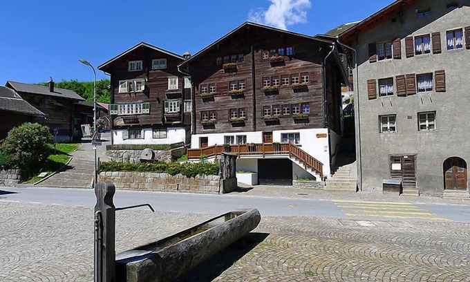 Grafschaft Apartment | Poschthüs 1.OG by Interhome