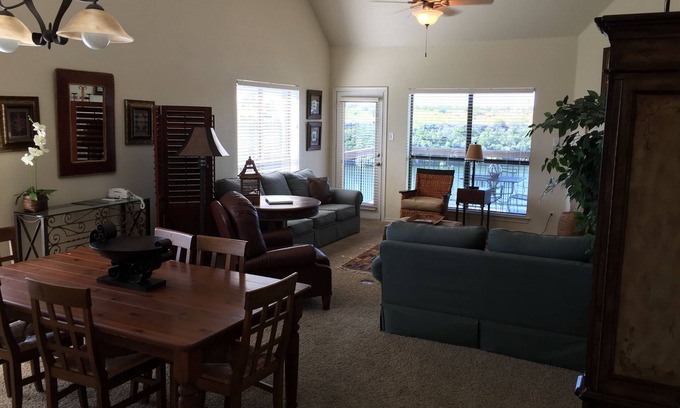 Graford Condo | Possum Kingdom Lake, Grayford TX - The Cliffs Resort Condominiums