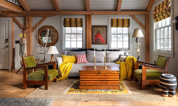 Pine Plains House | Post & Beam Stunningly Designed Luxury Home w/Pool & Hot Tub