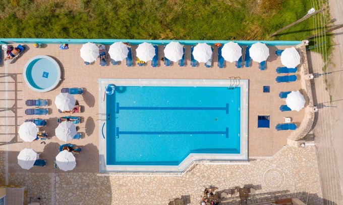 Alykes Hotel | Pothos Hotel Alykes