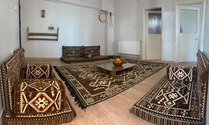 Pendik Apartment | Près AÉROPORT SAW MINIMALISTE 90m²