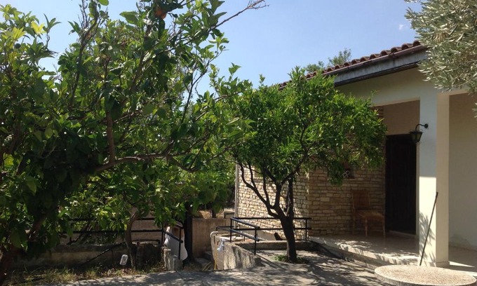 Vasa Koilaniou House | PRAITORI VILLAGE HOUSE-Enjoy Cyprus Vacation