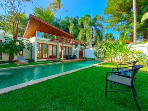 Pak Nam Pran Villa | Pranaluxe 4 Bedroom Pool Villa C8