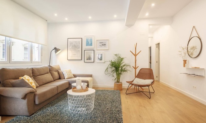 Castanos Apartment | Preciosa Casa Moderna Guggenheim