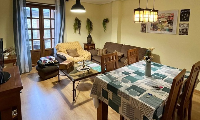 El Pueyo de Jaca Apartment | Precioso apartamento en el Pueyo de Jaca.