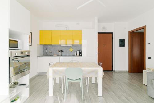 Precotto Apartment | Precotto - G Pirelli - Bilocale con ampio balcone