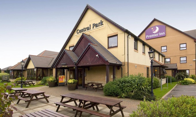 Rugby Hotel | Premier Inn Rugby North - M6 Jct1