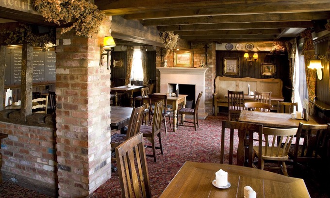 Waltham Abbey Hotel | Premier Inn Waltham Abbey