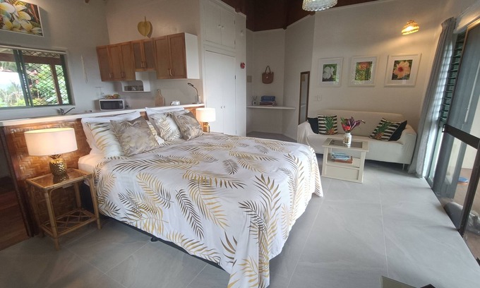 Muri Apartment | Premier Studio with Lagoon Views | Kaute